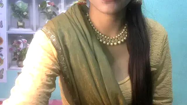 nanhi_munni from StripChat