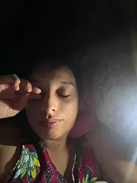 Naninha19 webcams show profile image 