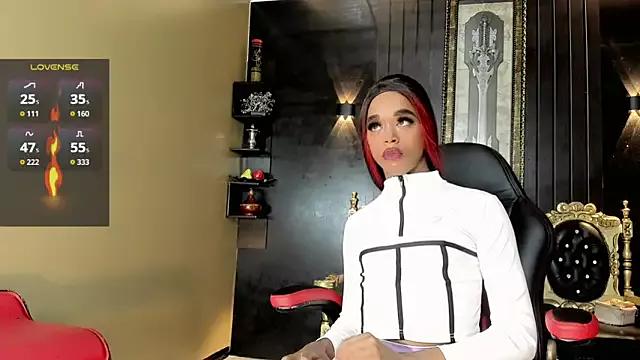 Nashla_21 webcams show profile image 