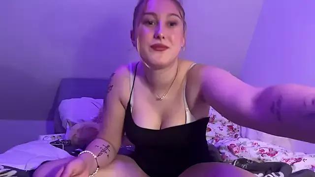 nastiaslivexx from StripChat is Freechat