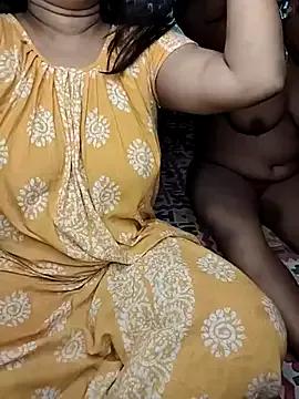 Nasty-bhabhi from StripChat is Freechat