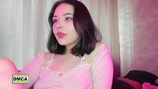 NastyKikii from StripChat is Freechat