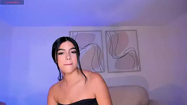NataliaGaret from StripChat is Freechat