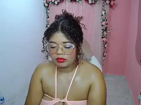 natalielabellex from StripChat is Freechat