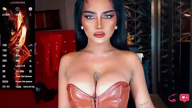 NatalyaFox from StripChat