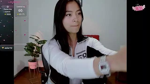 NatalyEscobar_lx from StripChat