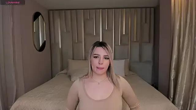 NatalyLeBlanc from StripChat
