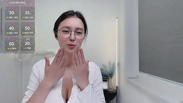 Natasha2025 from StripChat