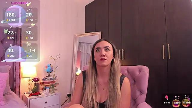 natashaleightt from StripChat