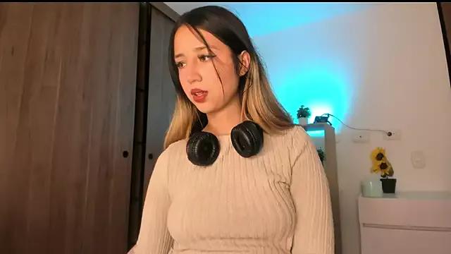 Natasna2 from StripChat