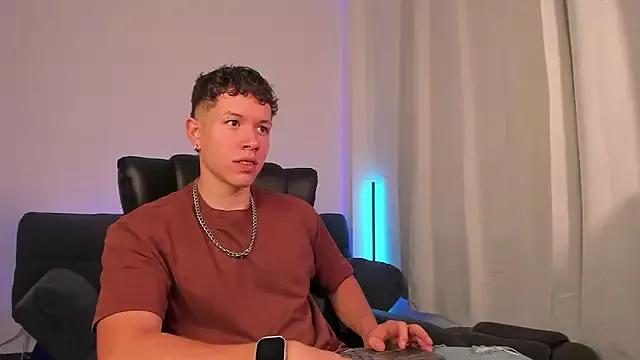 nathan_blake from StripChat is Freechat