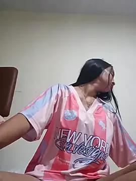 Natural_Asian_Girl from StripChat is Freechat