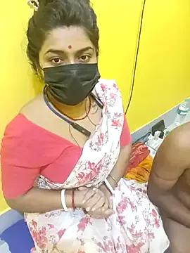 Naughty-Chaaya from StripChat is Freechat