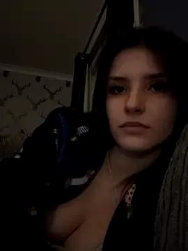 Naughty_CrystalXX from StripChat is Freechat