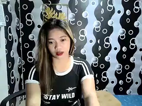 naughty_glyzel from StripChat is Freechat