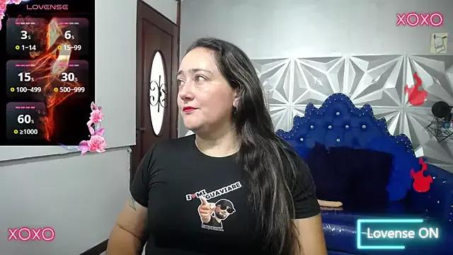 naughty_milf_esmeralda from StripChat is Freechat
