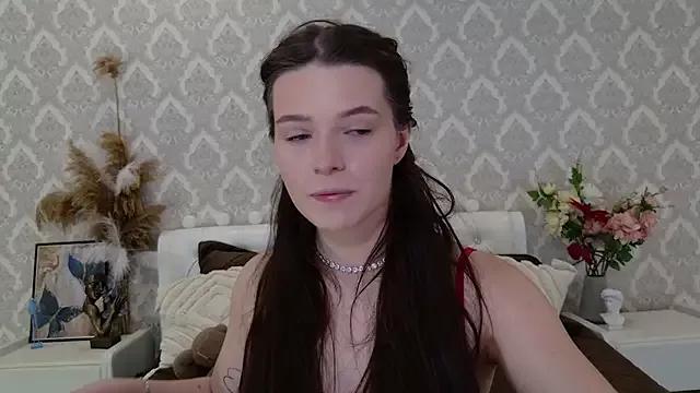 Nellie_Medina from StripChat is Freechat