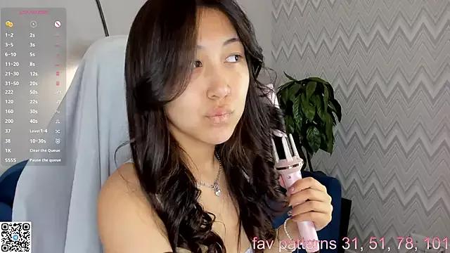 Nelly_Kimm from StripChat