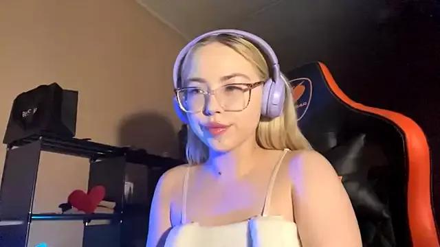 Neon_mary webcams show profile image 