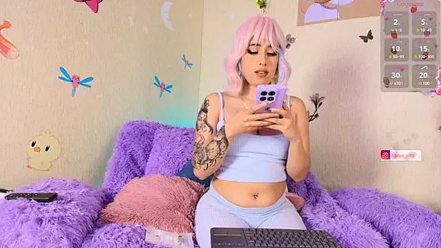 ness_wi on StripChat