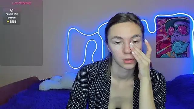 NessaDiazz from StripChat