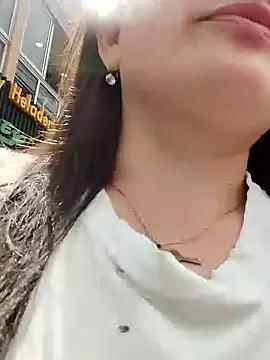 Neve_Collins from StripChat