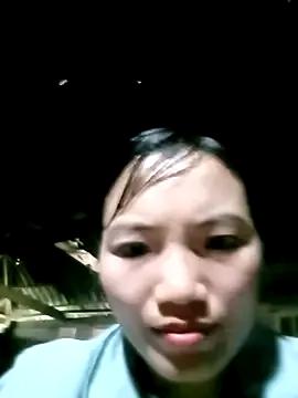 ngan-cute from StripChat