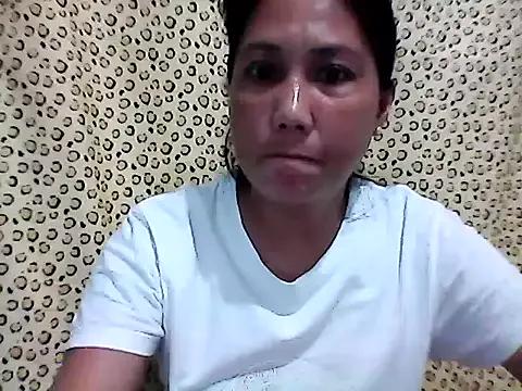 nhayasquirt from StripChat is Freechat