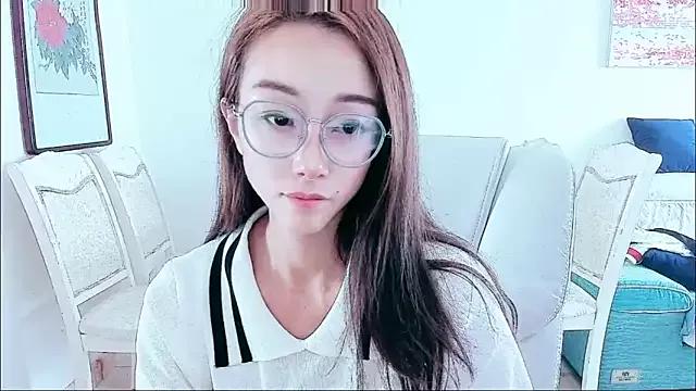 NIAN-er from StripChat