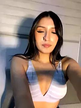 NickiHenao from StripChat is Freechat