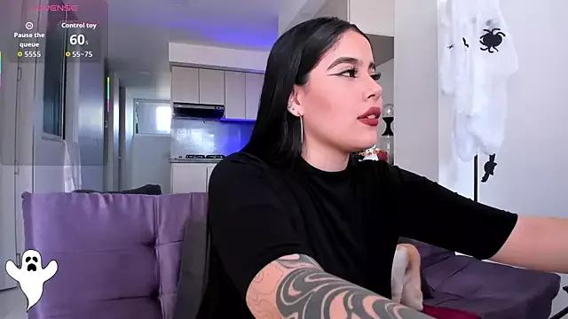 nicoblake from StripChat is Freechat