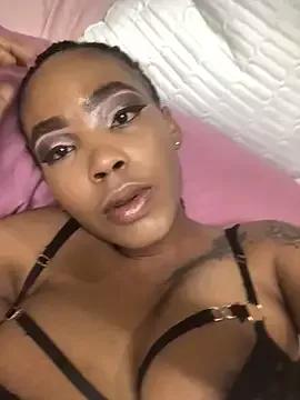 Nicole_Liam_ from StripChat is Freechat