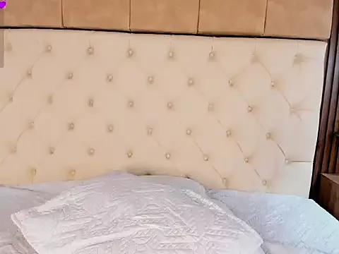 NicollTaylor_ webcams show profile image 