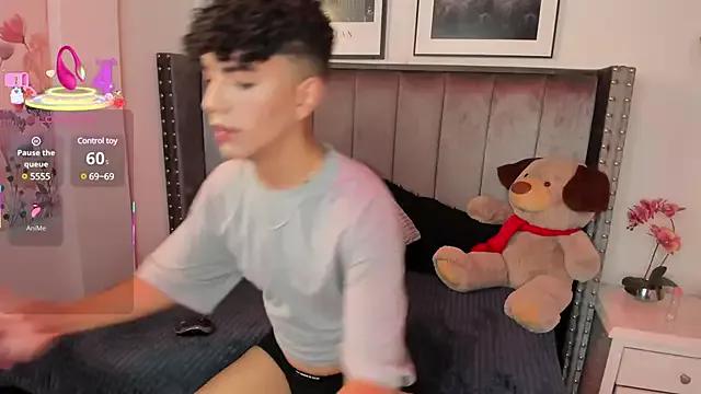 Niick_Twink from StripChat is Freechat