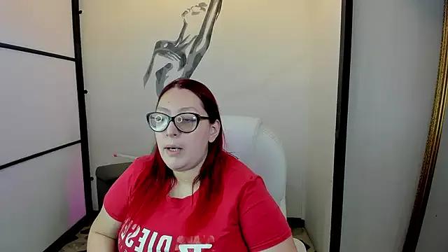 NiickyJones from StripChat