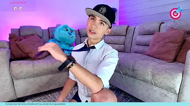 Niico_Cruz from StripChat