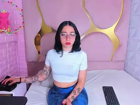 Niina_Sissy from StripChat