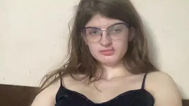 NikaXZimax from StripChat is Freechat