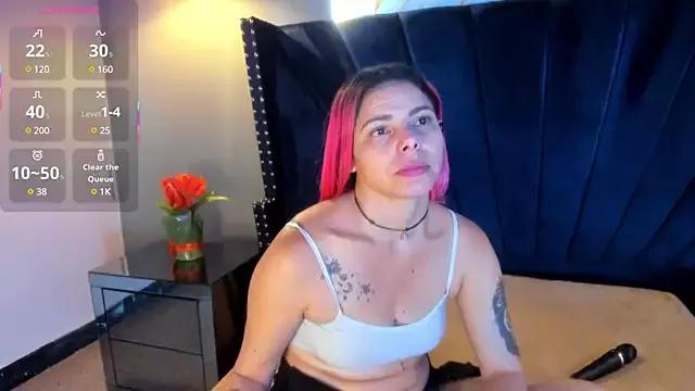 NIKI_SANTANA from StripChat