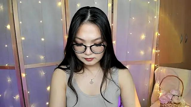 Nikki-Love__ from StripChat