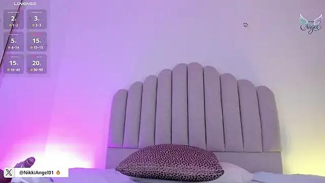 Nikki_Angel_ from StripChat