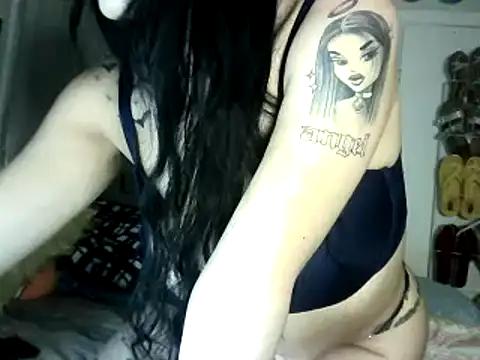 nikkikittyx3 from StripChat