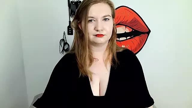 Discover our girls online shows and discover the company of countless livestreamers, with stunning shapes, sex toys and more.