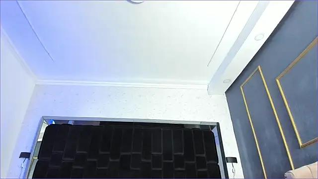 NikkySmiith from StripChat