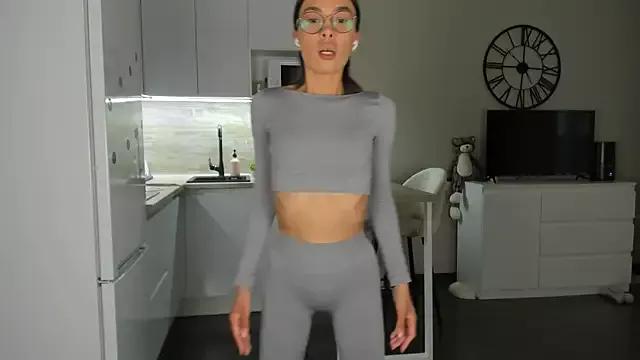 nilliluv from StripChat