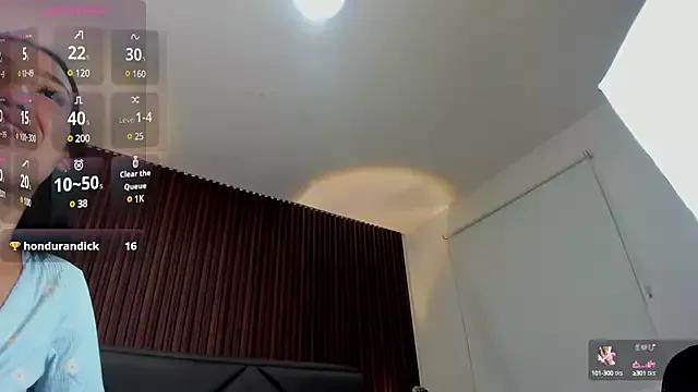 nina_blake from StripChat