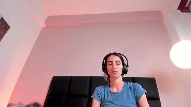 Nina_Cavaali from StripChat