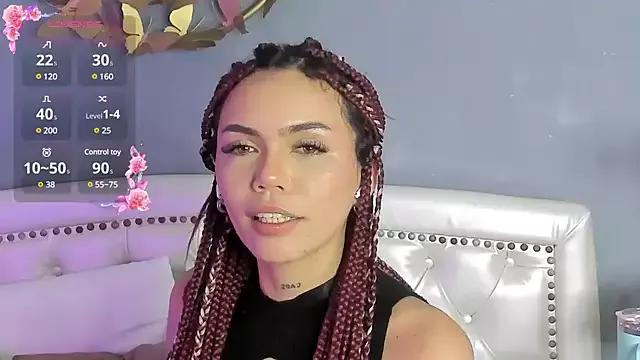 nina_gat from StripChat