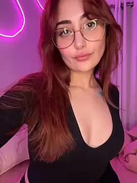 Nina_noire from StripChat