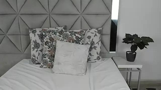 nina_pons from StripChat